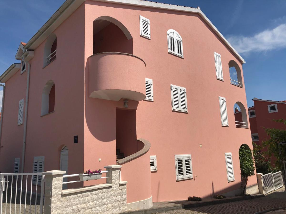 Apartments Irena Vodice Exterior foto